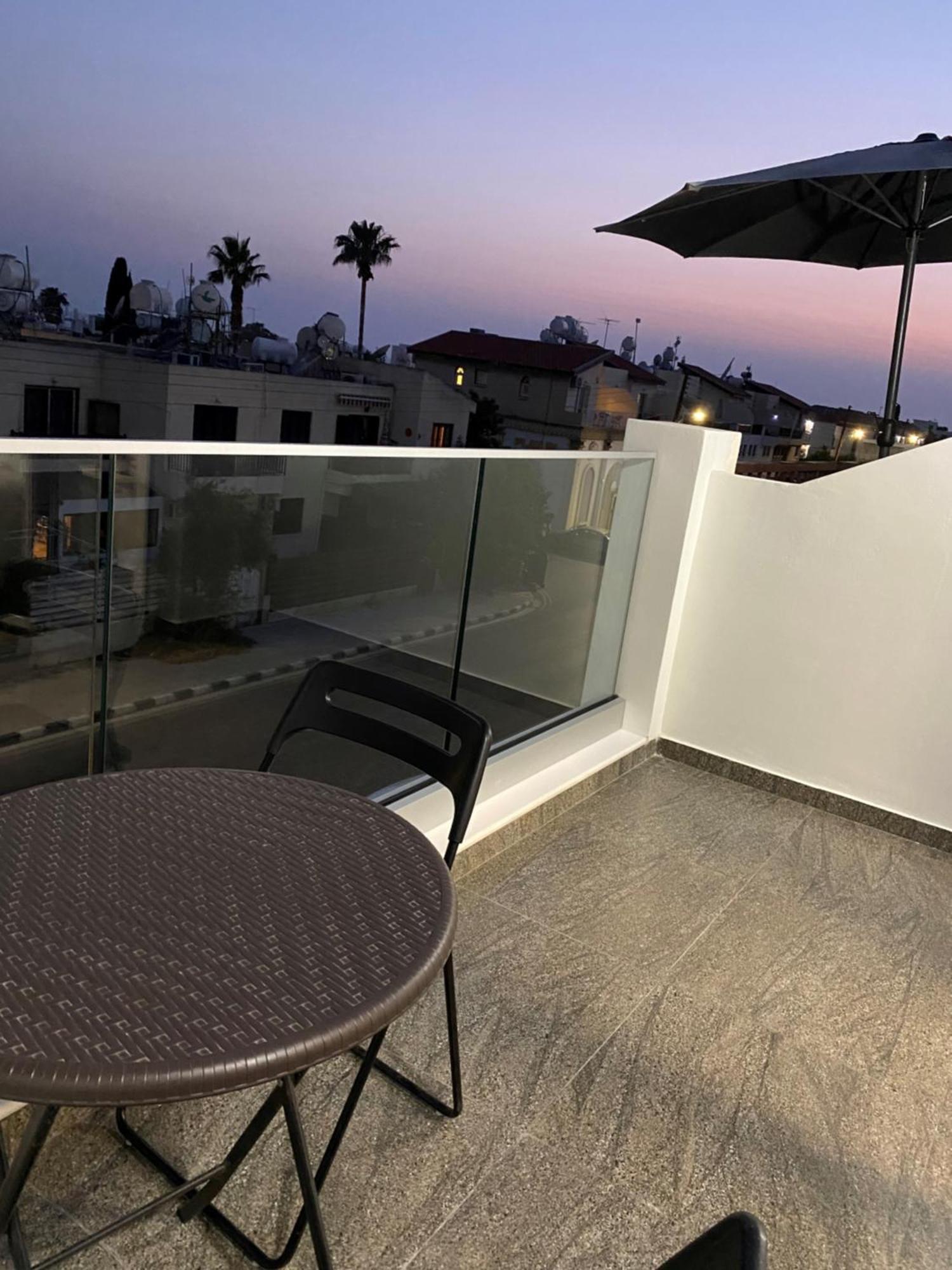 Ev Zin - Modern, Cozy, 1 Bed, Pool, 2 Balconies, A105 Apartment Paphos Ngoại thất bức ảnh