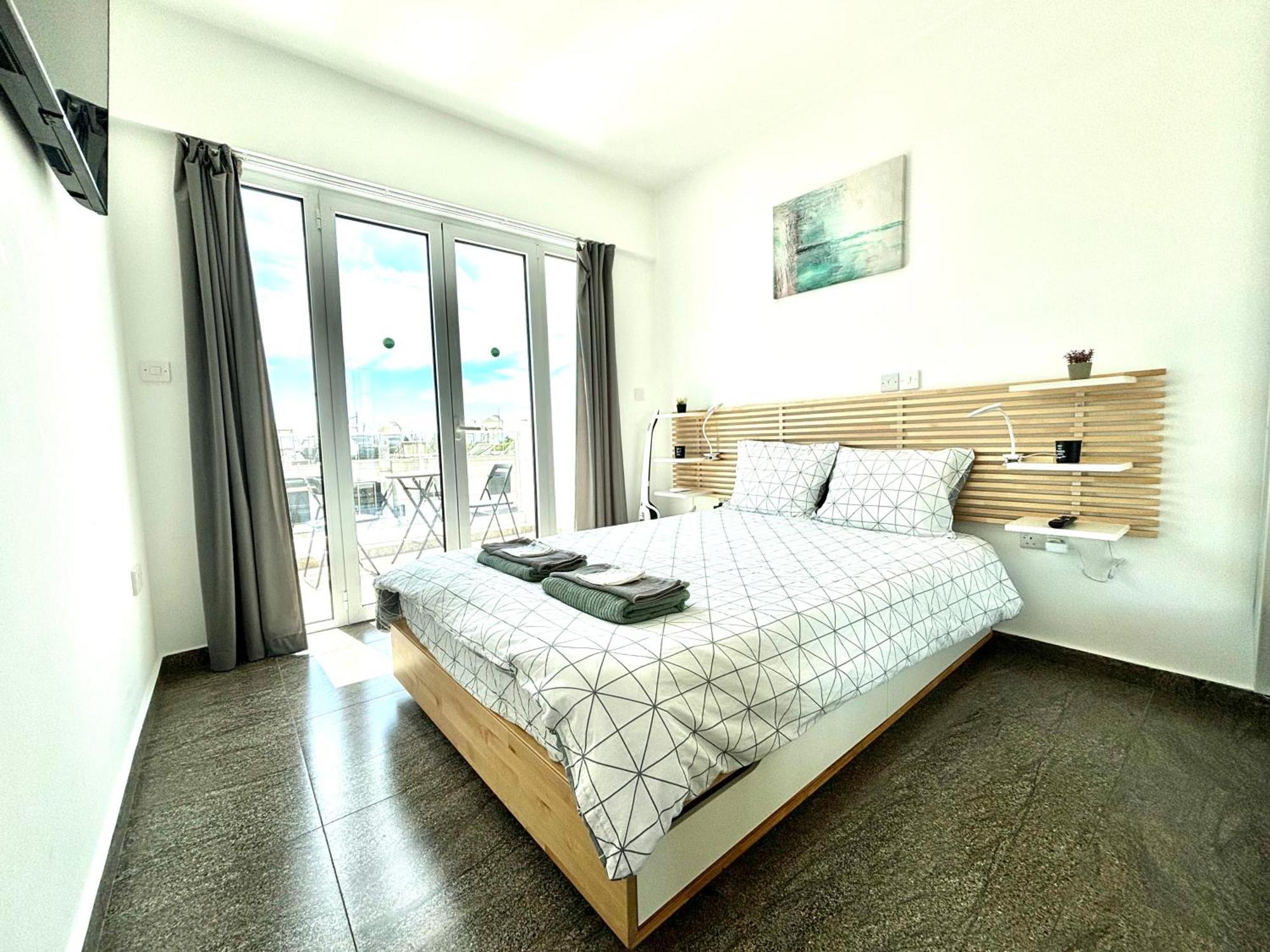 Ev Zin - Modern, Cozy, 1 Bed, Pool, 2 Balconies, A105 Apartment Paphos Ngoại thất bức ảnh