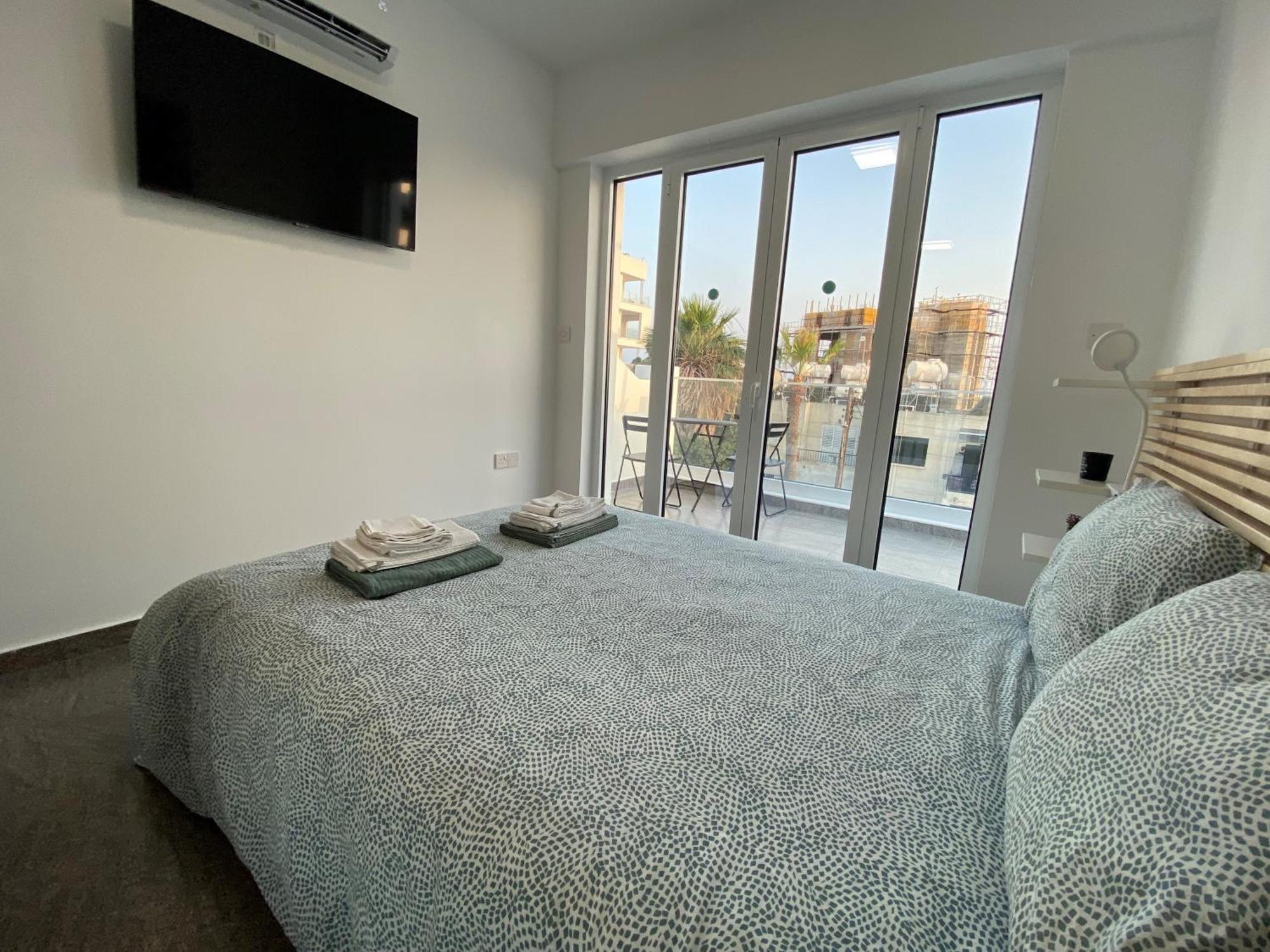 Ev Zin - Modern, Cozy, 1 Bed, Pool, 2 Balconies, A105 Apartment Paphos Ngoại thất bức ảnh